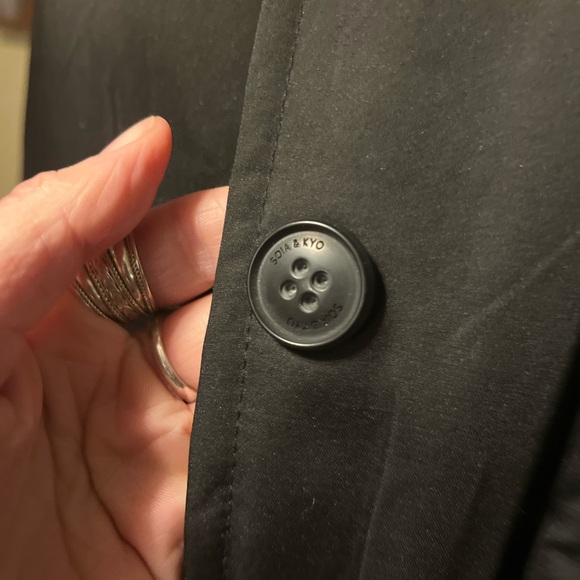 Soia & Kyo men’s Black Puffer Jacket with Fur Trim - Picture 12 of 15